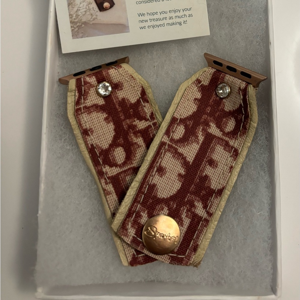 Authentic dior Sparkl watch band. Apple Watch 38/41 adapters size xs